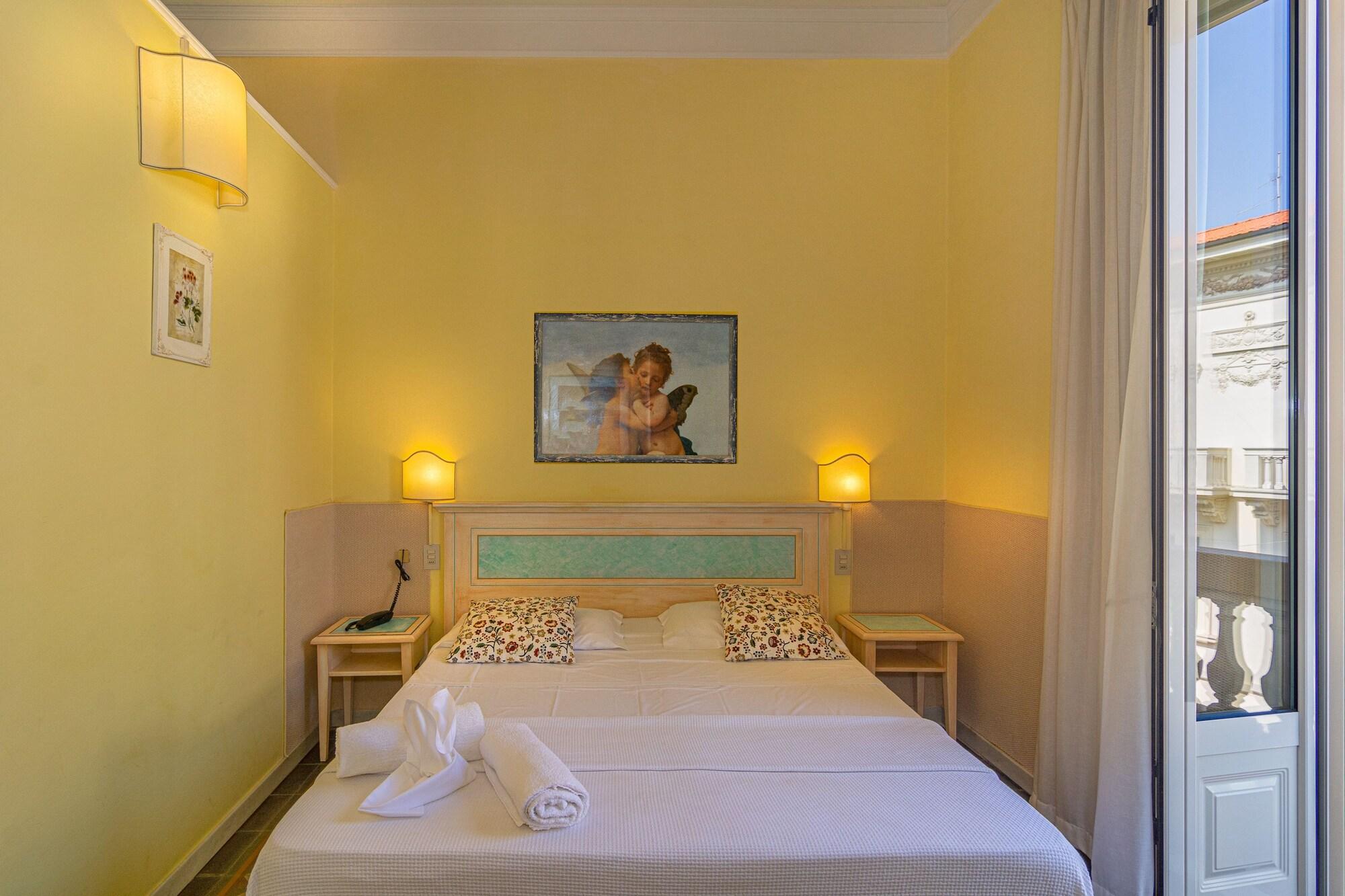 Hotel Arcangelo Viareggio Exterior foto